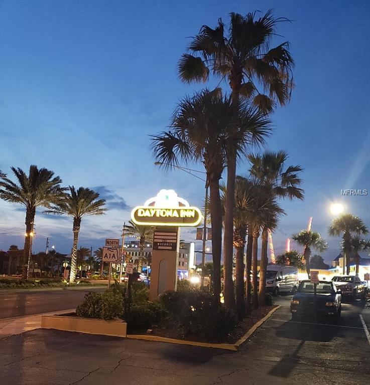 Ferienwohnung Ocean Breeze - Direct Ocean Front-Pool Is Open Daytona Beach Exterior foto