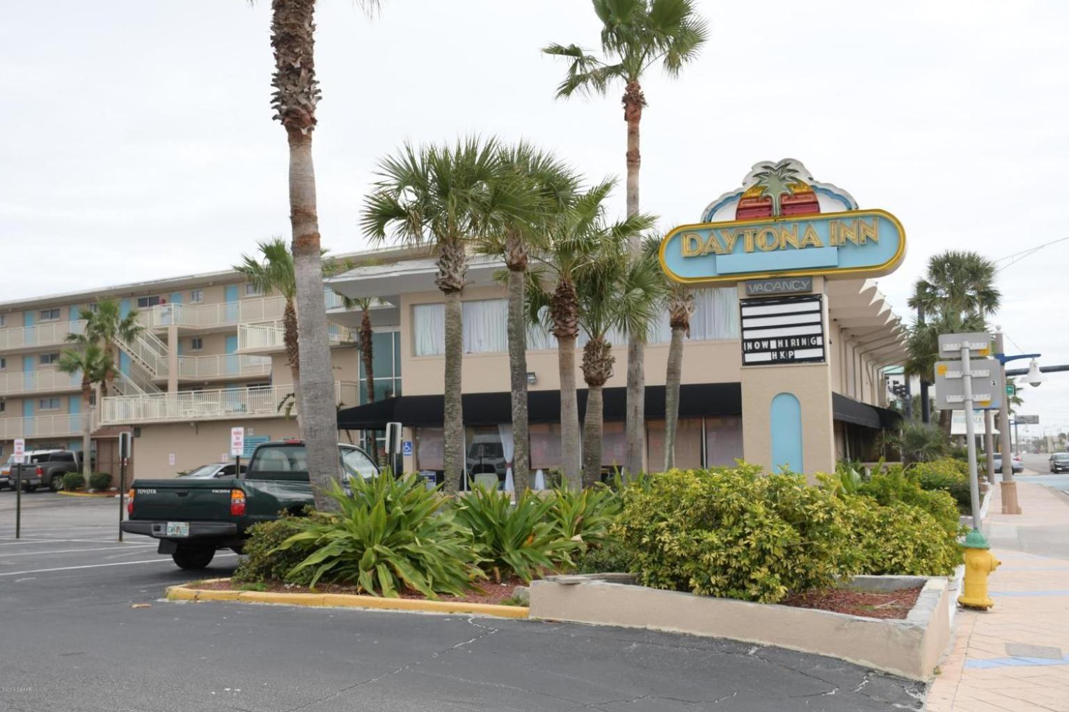 Ferienwohnung Ocean Breeze - Direct Ocean Front-Pool Is Open Daytona Beach Exterior foto